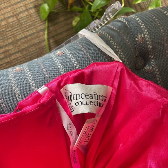 Full prom dress. Hot pink - Picture 4 of 7